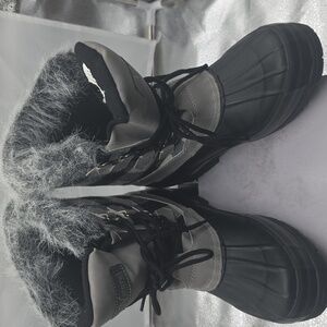 Natural Reflections Black Grey Lumber Snow Boots Sz 10 Gorpcore